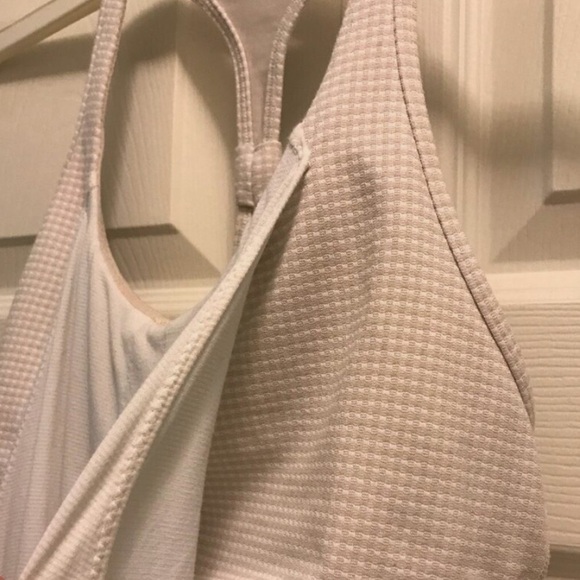 Lululemon No Limits Tank Plaid Beige White - Picture 2 of 8
